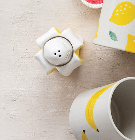 Stackable Banana Salt & Pepper Shaker
