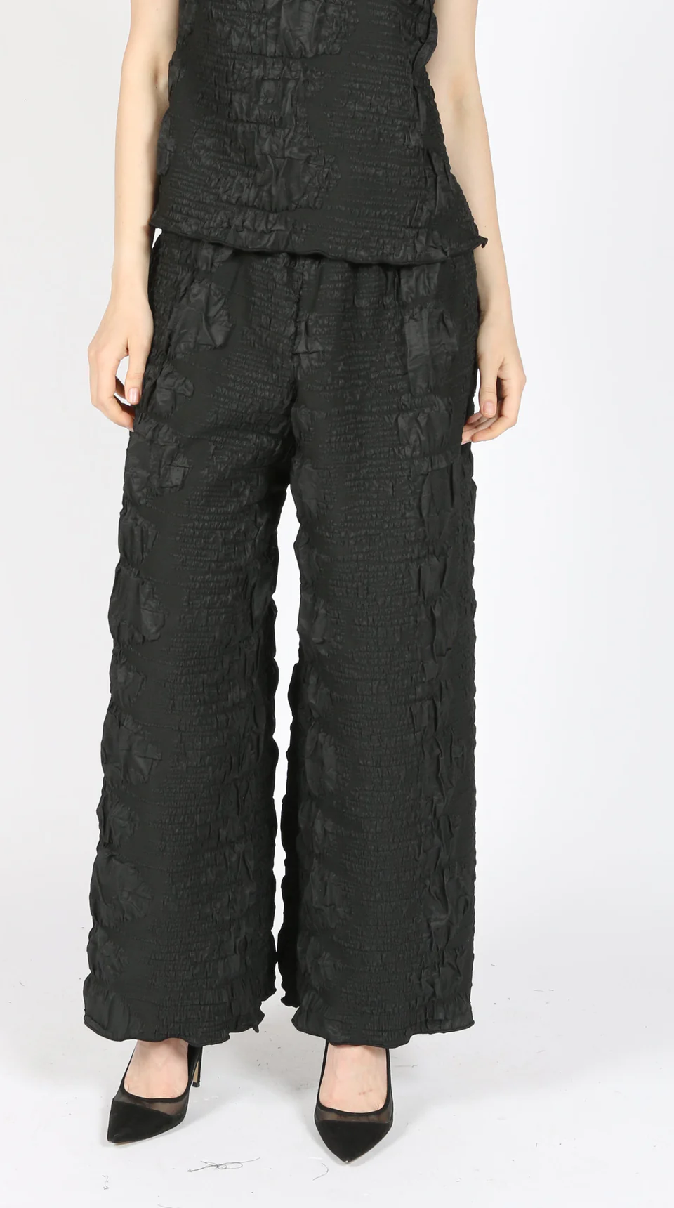 Heydari's Wide Leg Texture Pant in Black