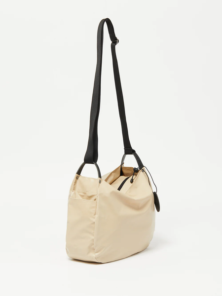 Mael Light Shoulder Bag