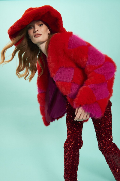 Jayley Delilah Diamond Faux Fur Jacket in Magenta & Red