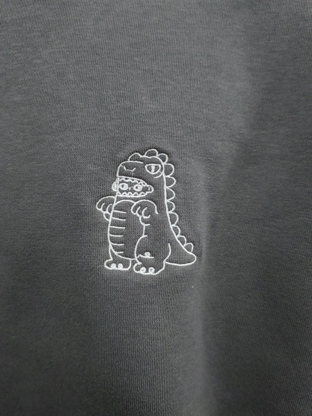 Karepango Kyouryuu Sweater