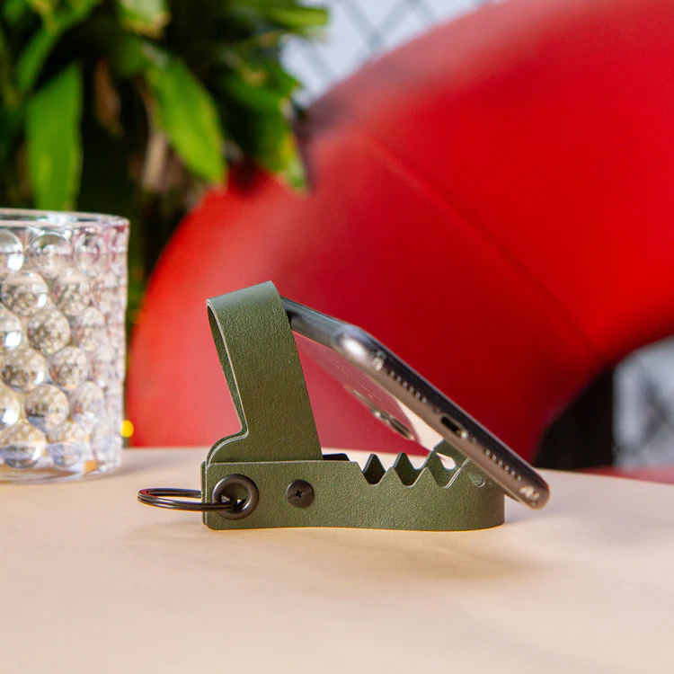 Kikkerland Gator Phone Stand