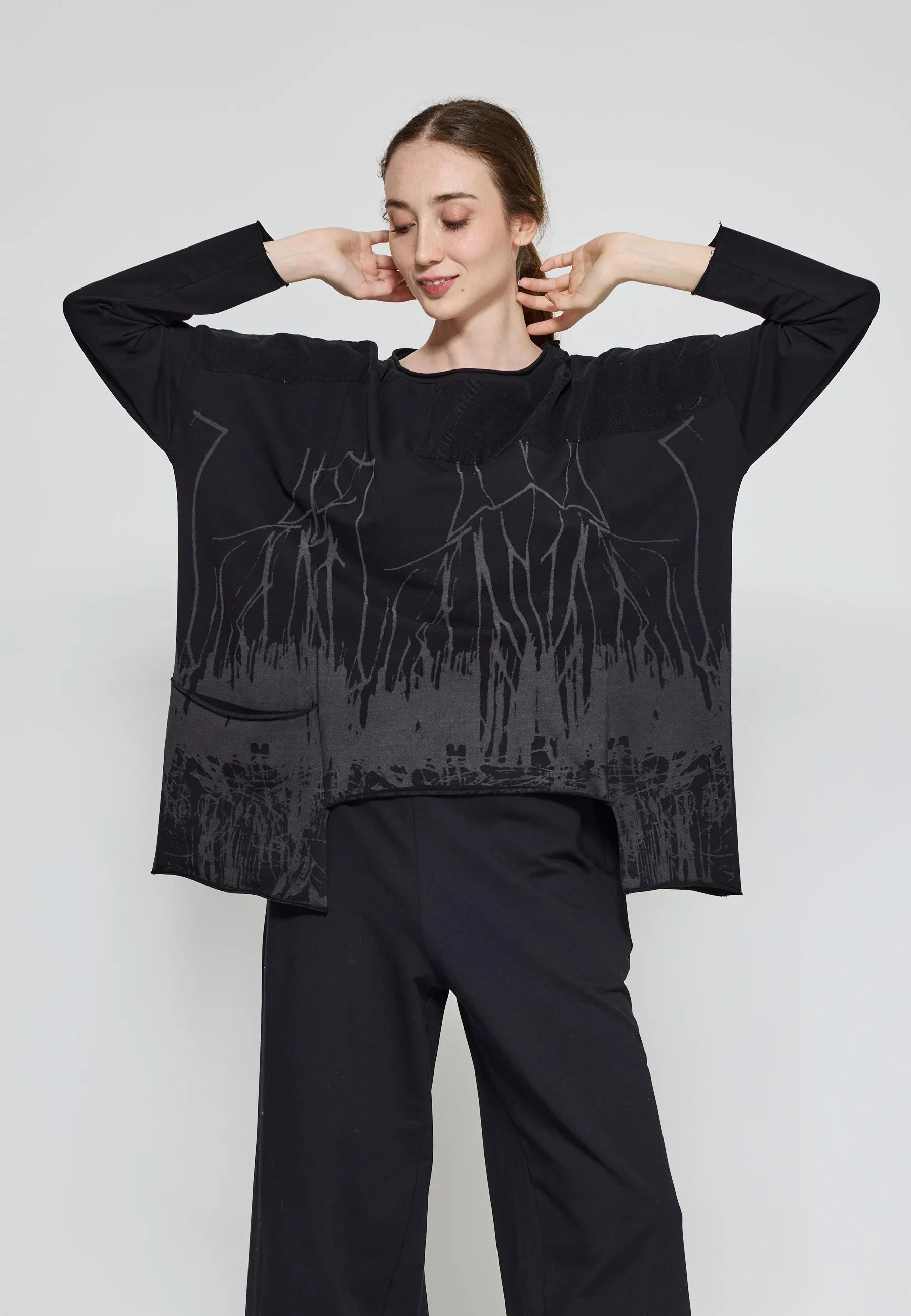 Luukaa's Cristal Textured Blouse in Black
