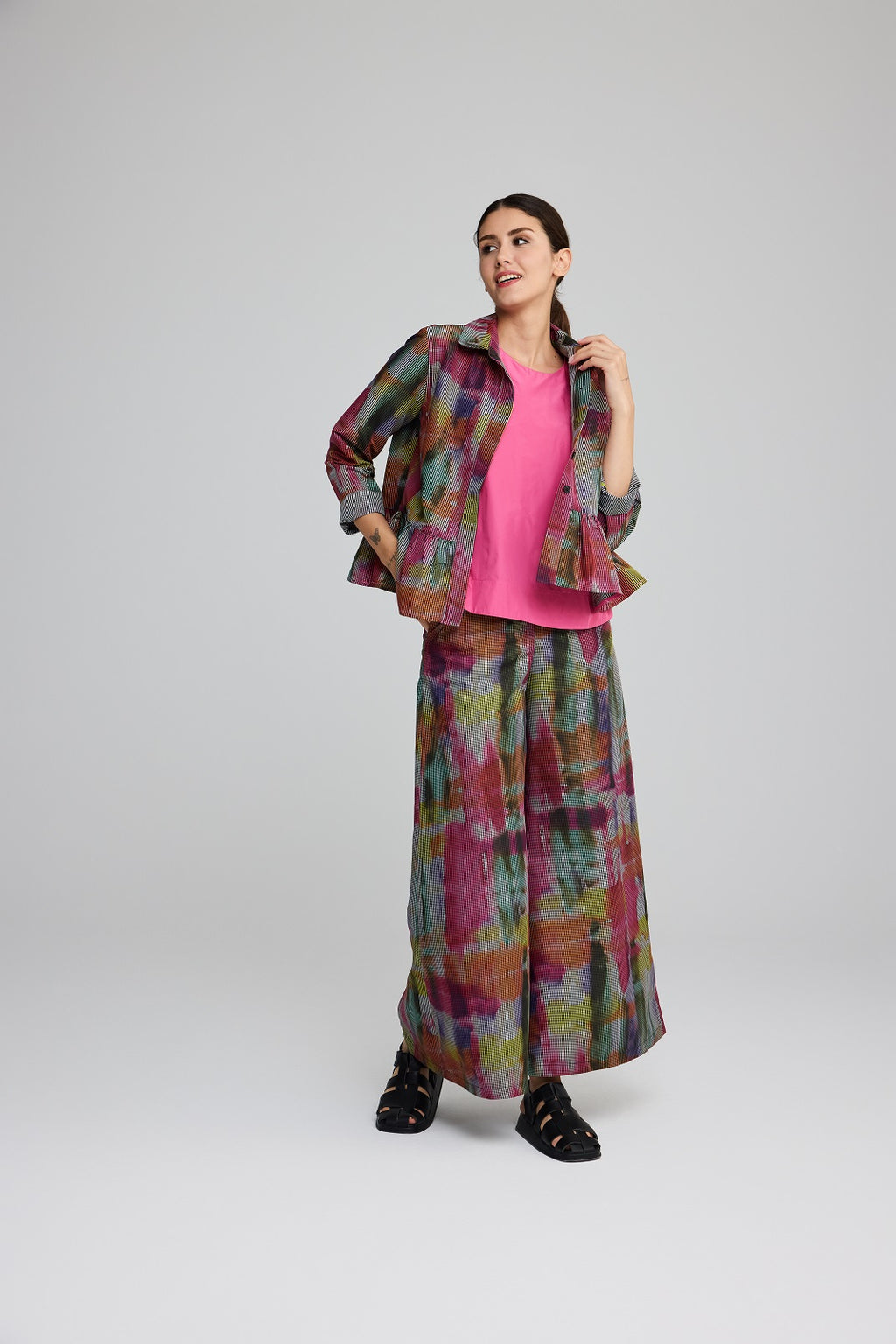 LUUKAA's Glow Collared Blouse