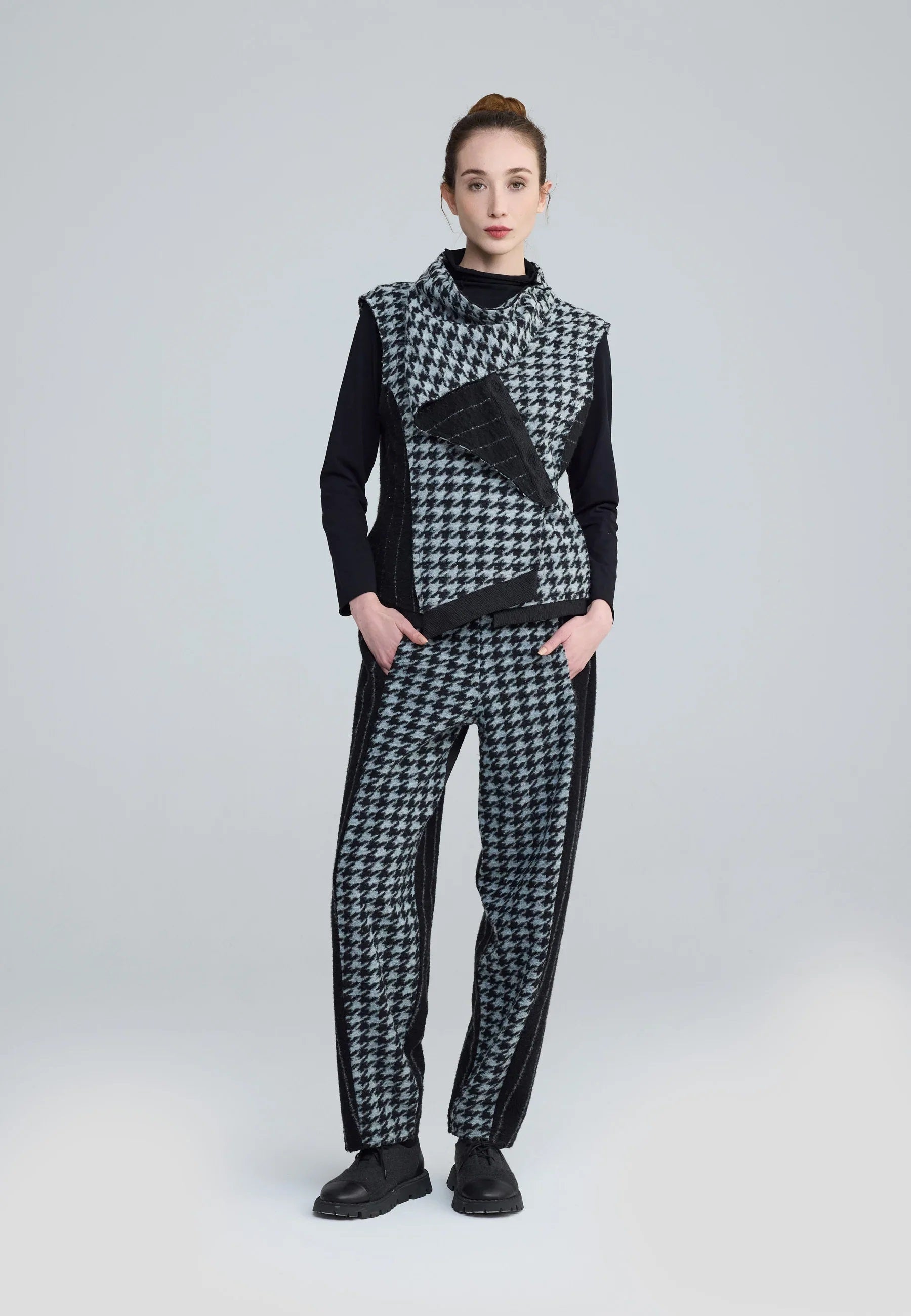 Luukaa Vestra Wool-Felt Pant