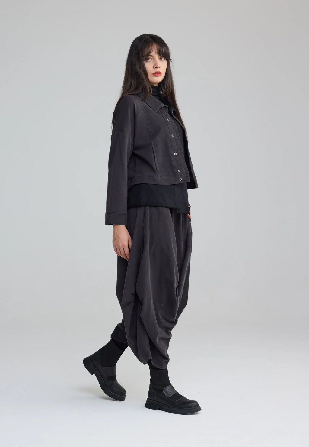 Luukaa's Noira Pleat Balloon Pants in Mink