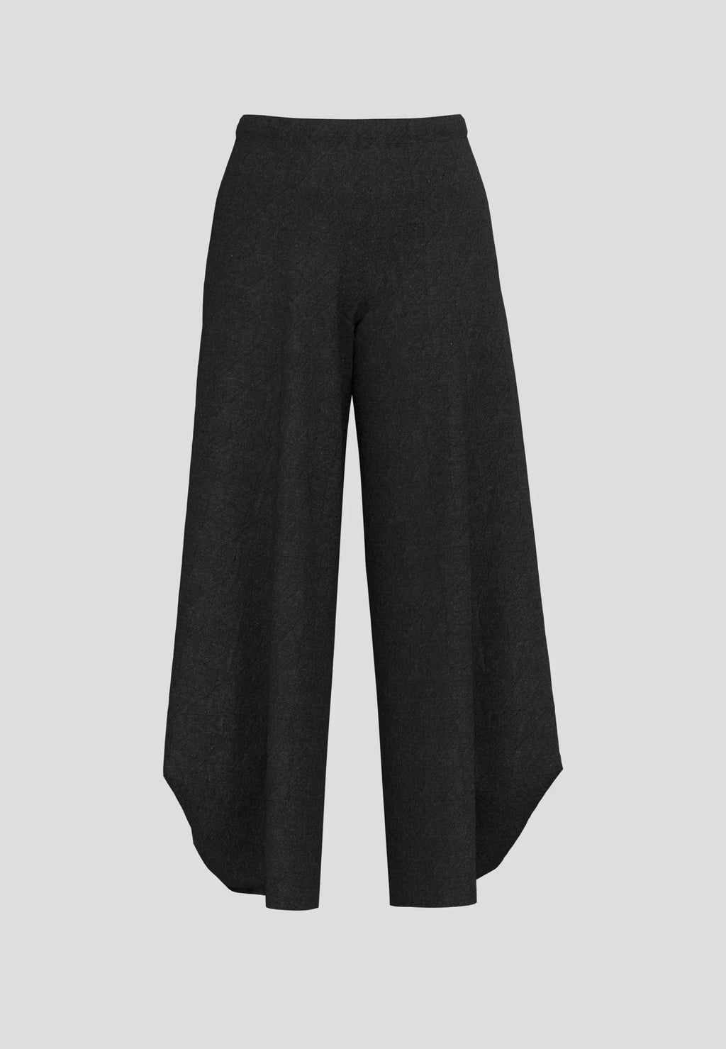 Luukaa Nevara Balloon Pant in Coal Black