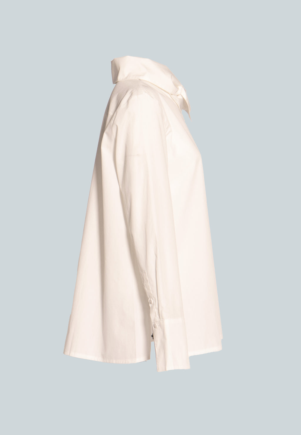  The Basic Shirt by LUUKAA in Ecru