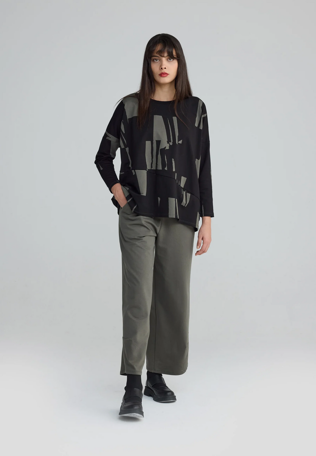 Luukaa's Cascade Marilla Printed Pocket Tunic in Black & Khaki