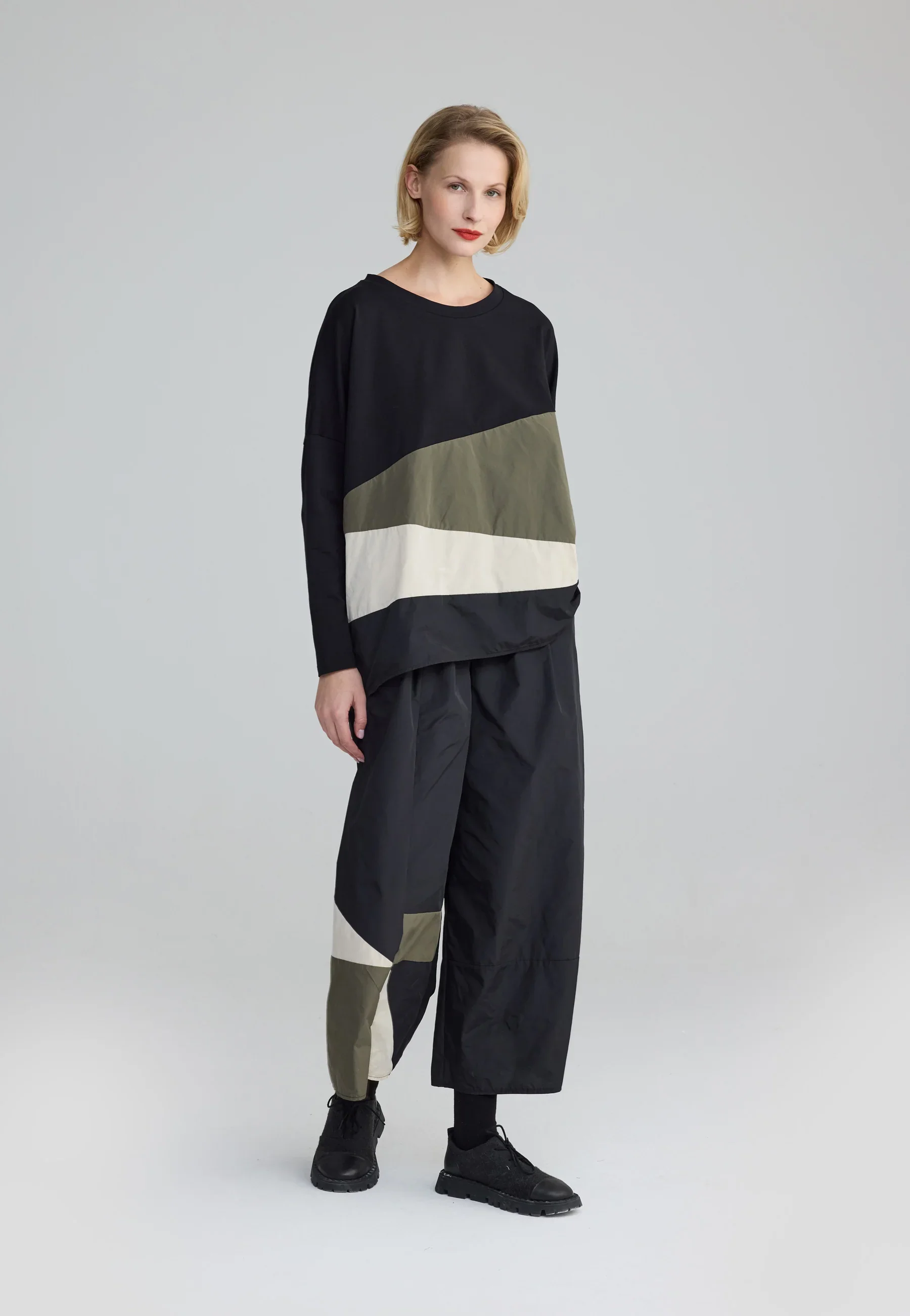 Luukaa's Cascade Brooklyn Cropped Pants