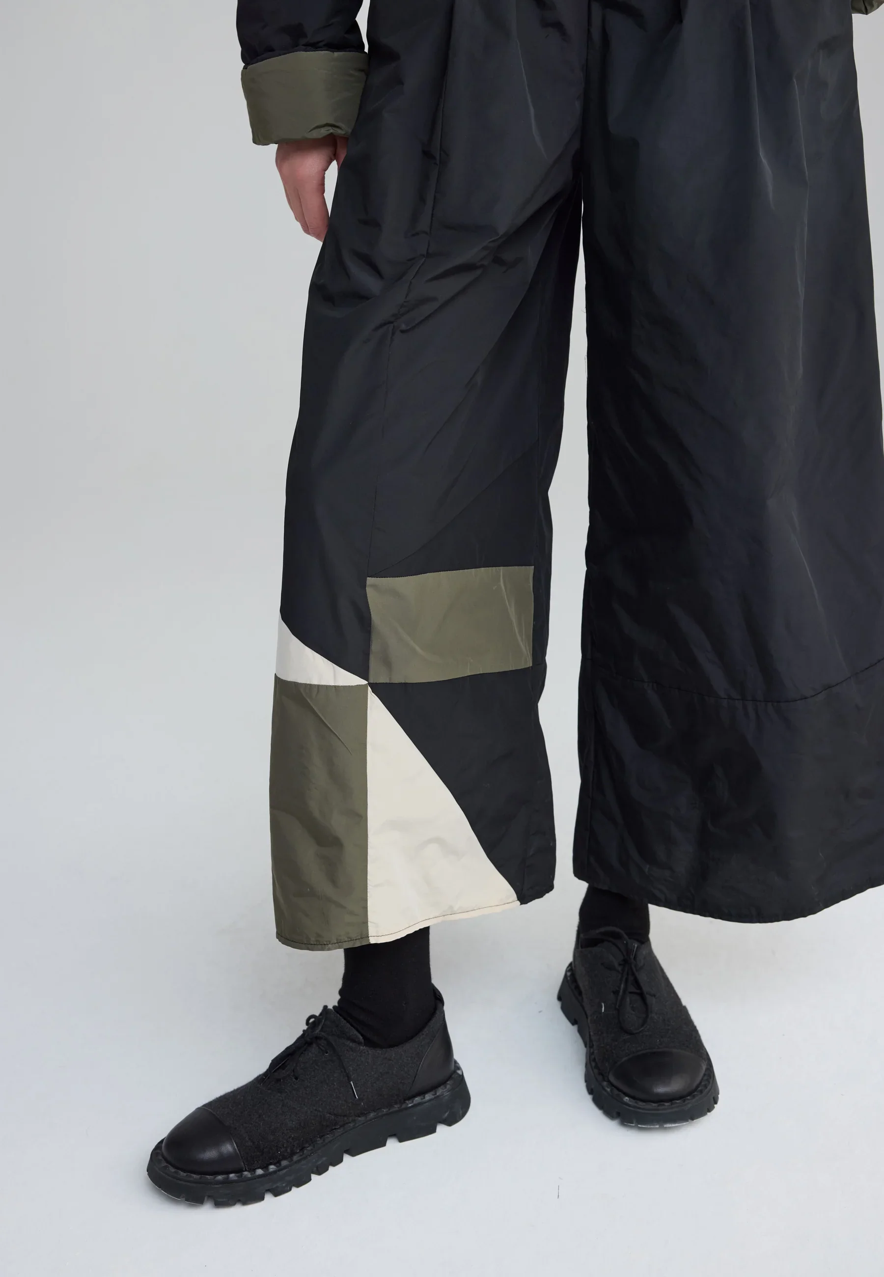 Luukaa's Cascade Brooklyn Cropped Pants