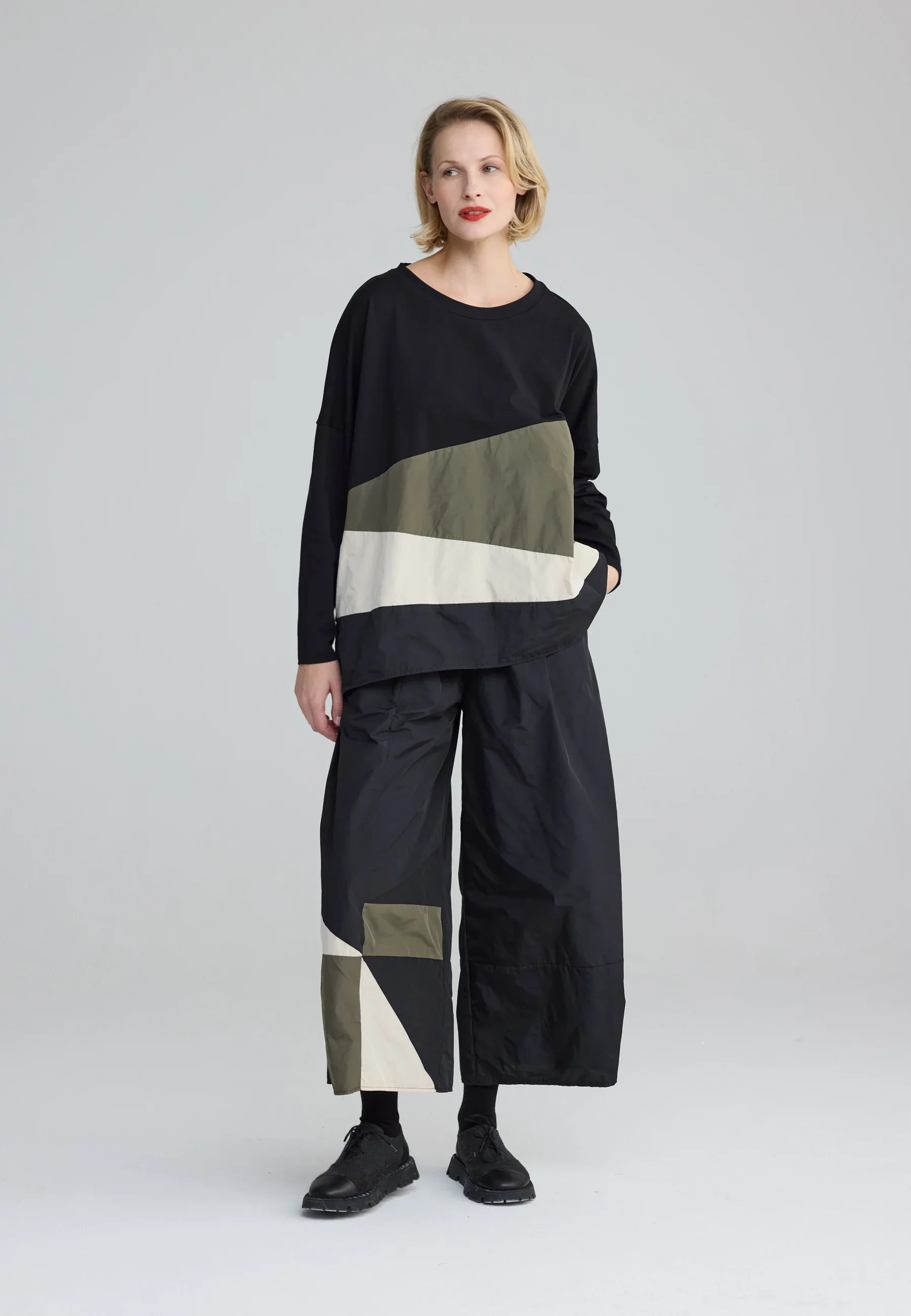 Luukaa's Cascade Brooklyn Cropped Pants