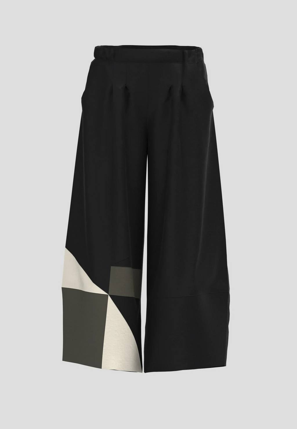 Luukaa's Cascade Brooklyn Cropped Pants