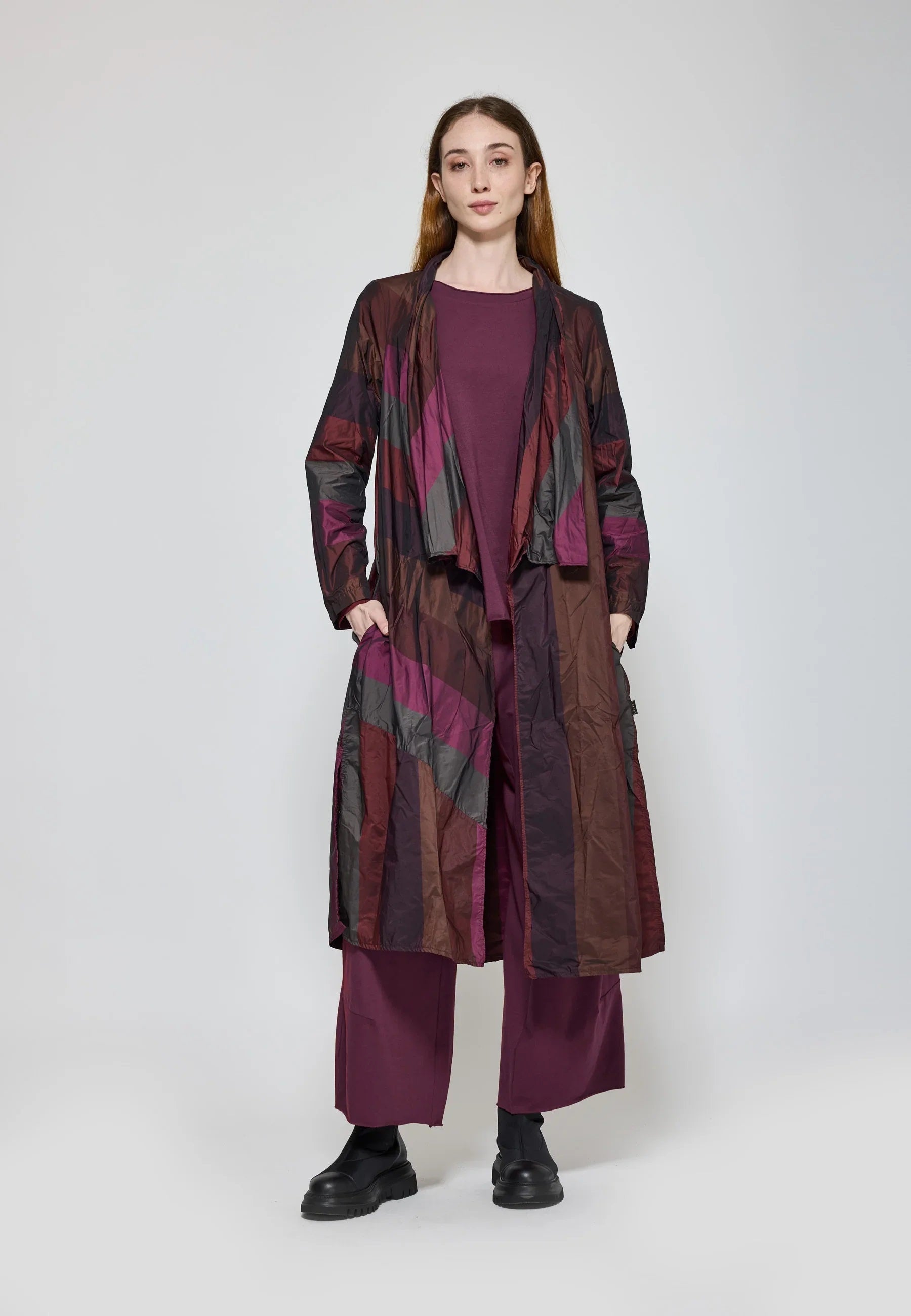 Luukaa's Rosa Duster in Dark Scarlet 