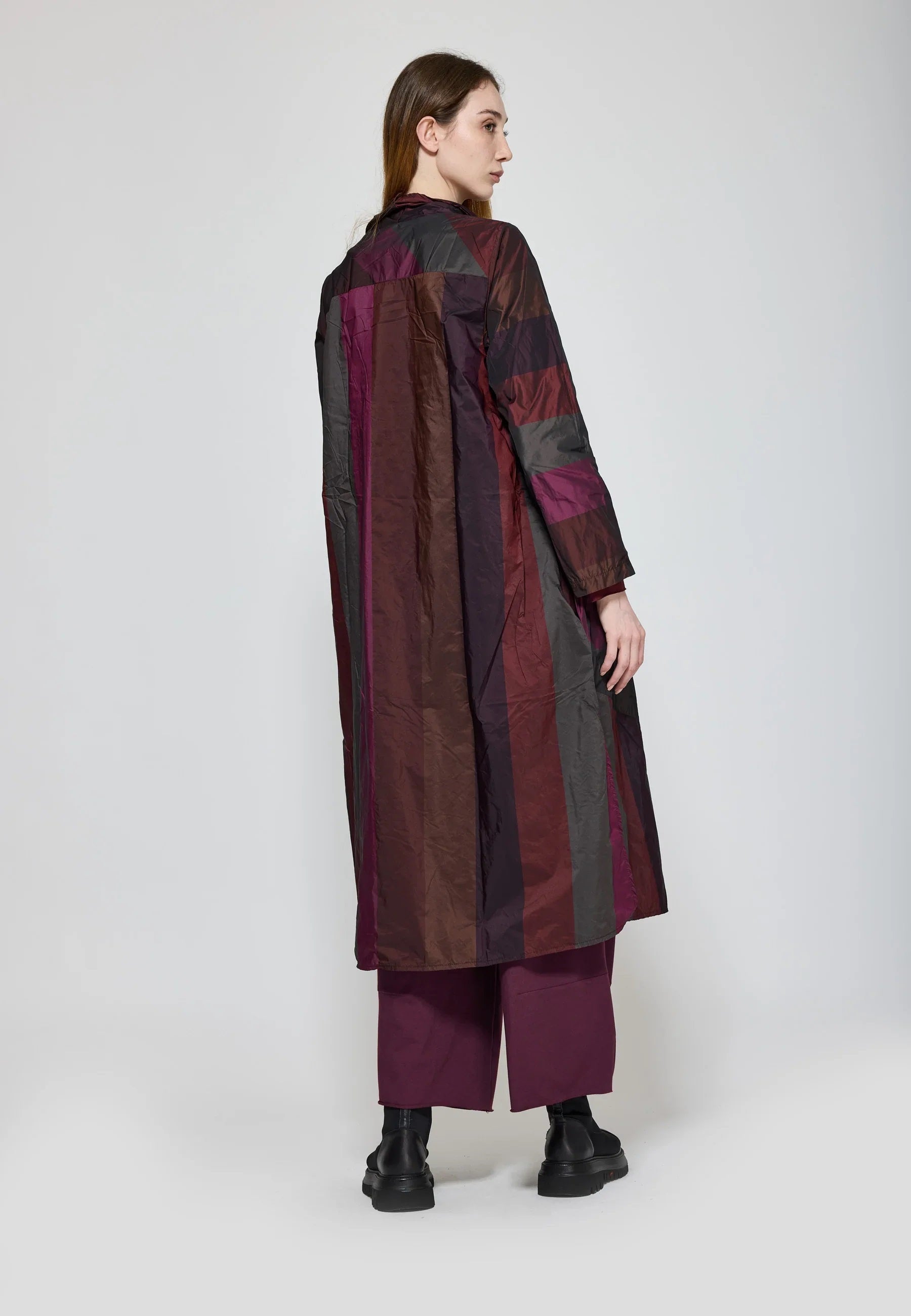 Luukaa's Rosa Duster in Dark Scarlet 