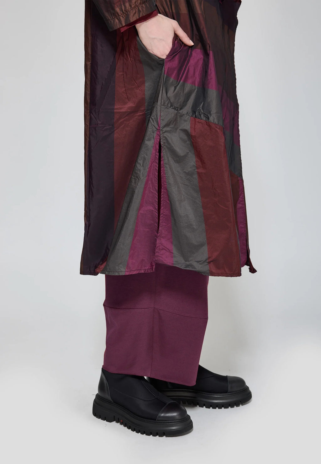 Luukaa's Rosa Duster in Dark Scarlet 