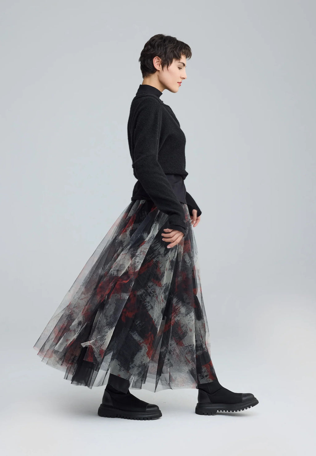 Luukaa Brynwyn Printed Tulle Skirt in Red Print