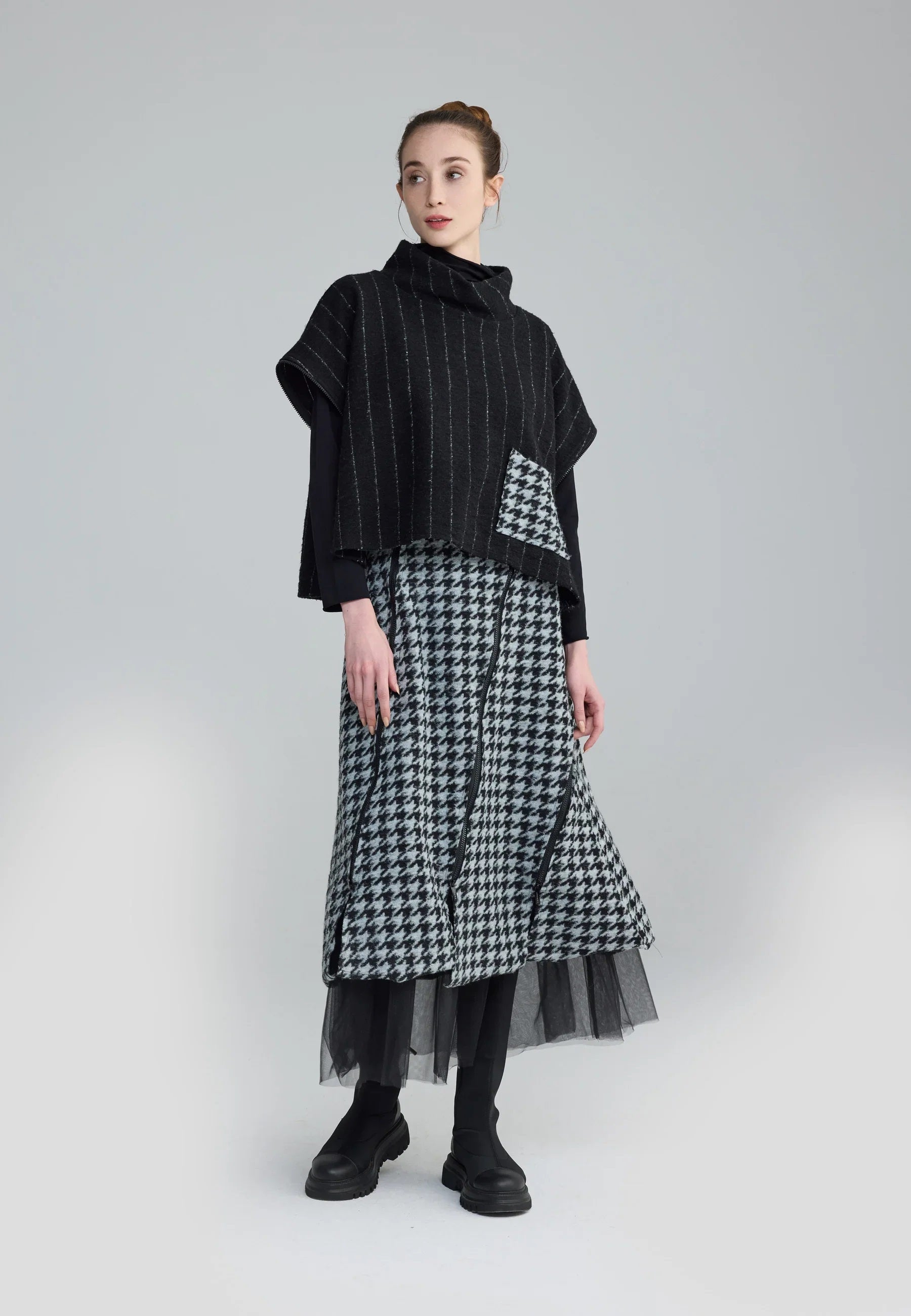 Luukaa's Theia Adjustable Slit Skirt 