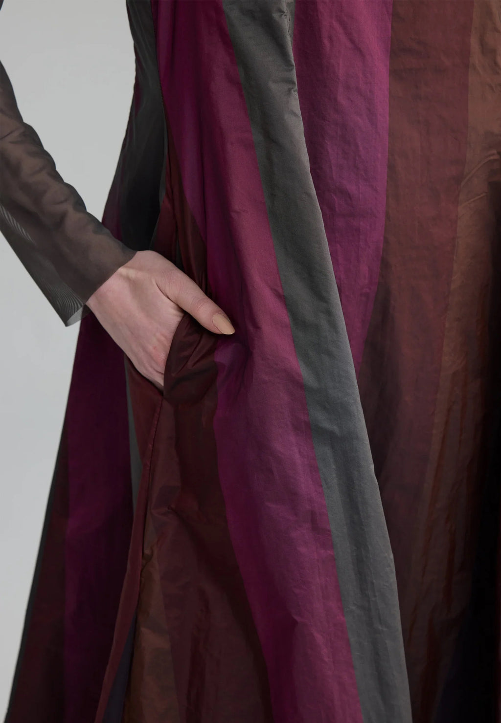 Luukaa's Ruby Pleated Dress in Dark Scarlet