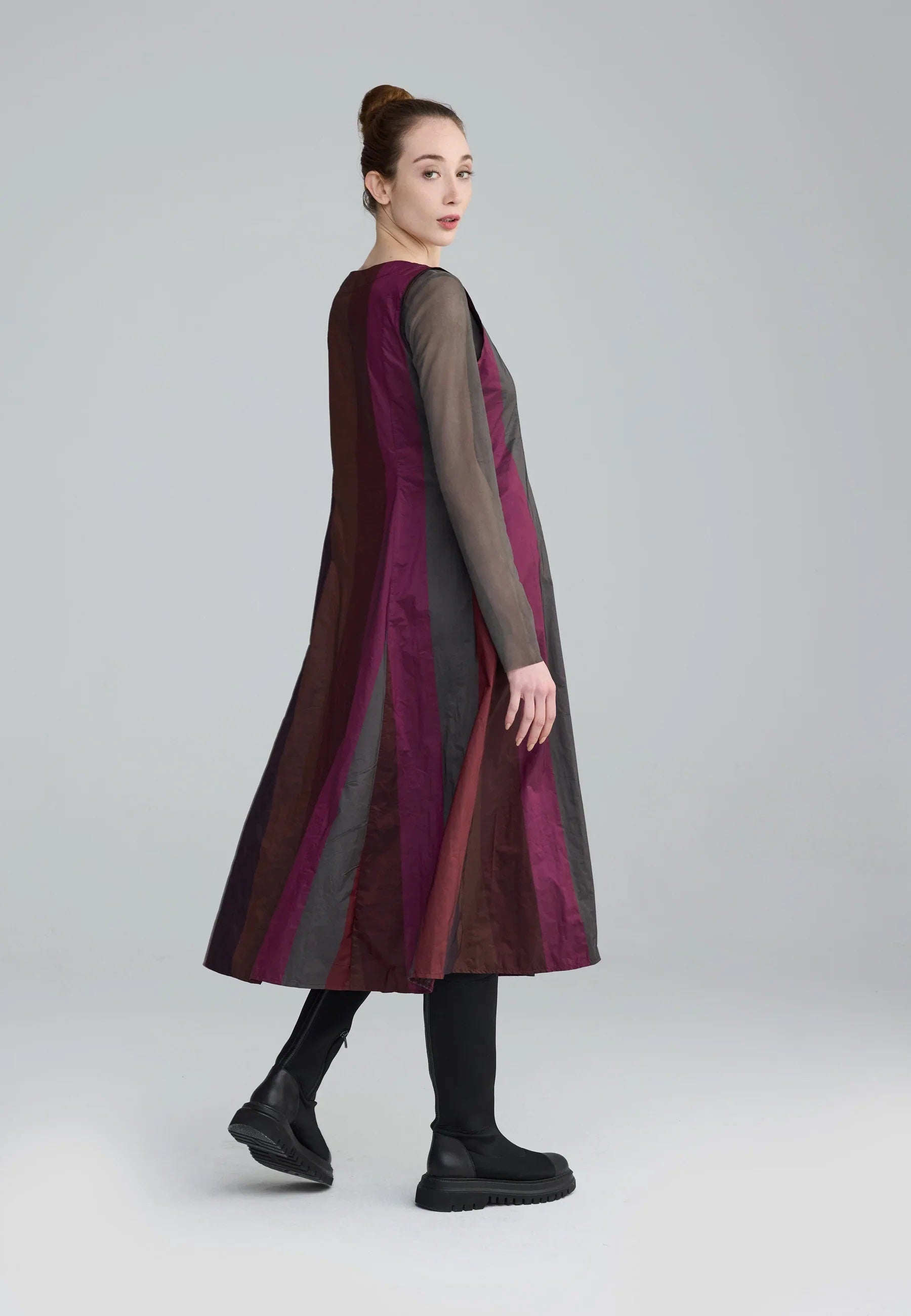 Luukaa's Ruby Pleated Dress in Dark Scarlet