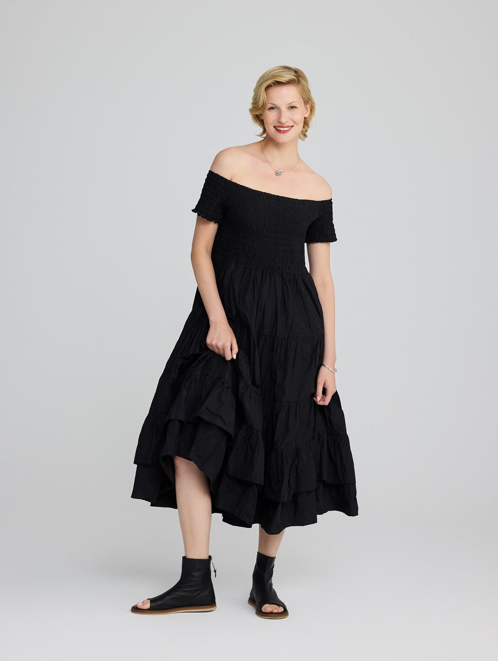 LUUKAA's Glow Smocked Top Dress