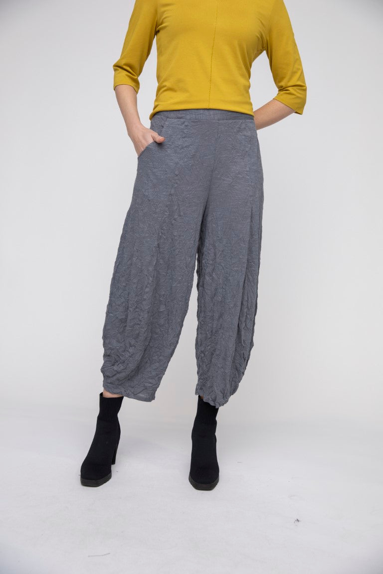 Liv by Habitat Crinkle Seamed Pant in Charcoal