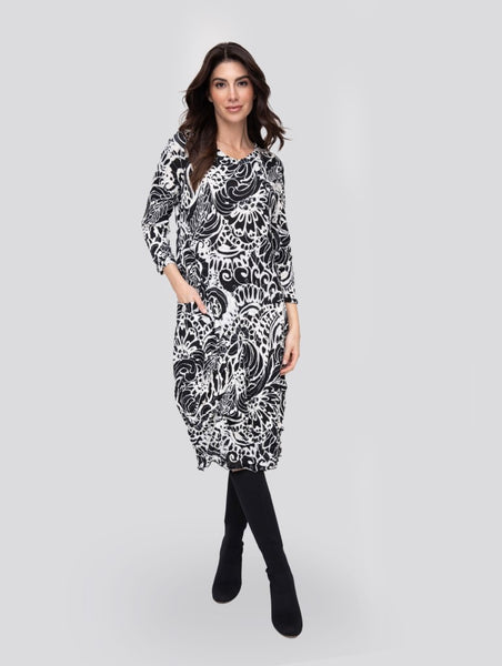 Liv by Habitat's Jetset Crinkle Dress in Black