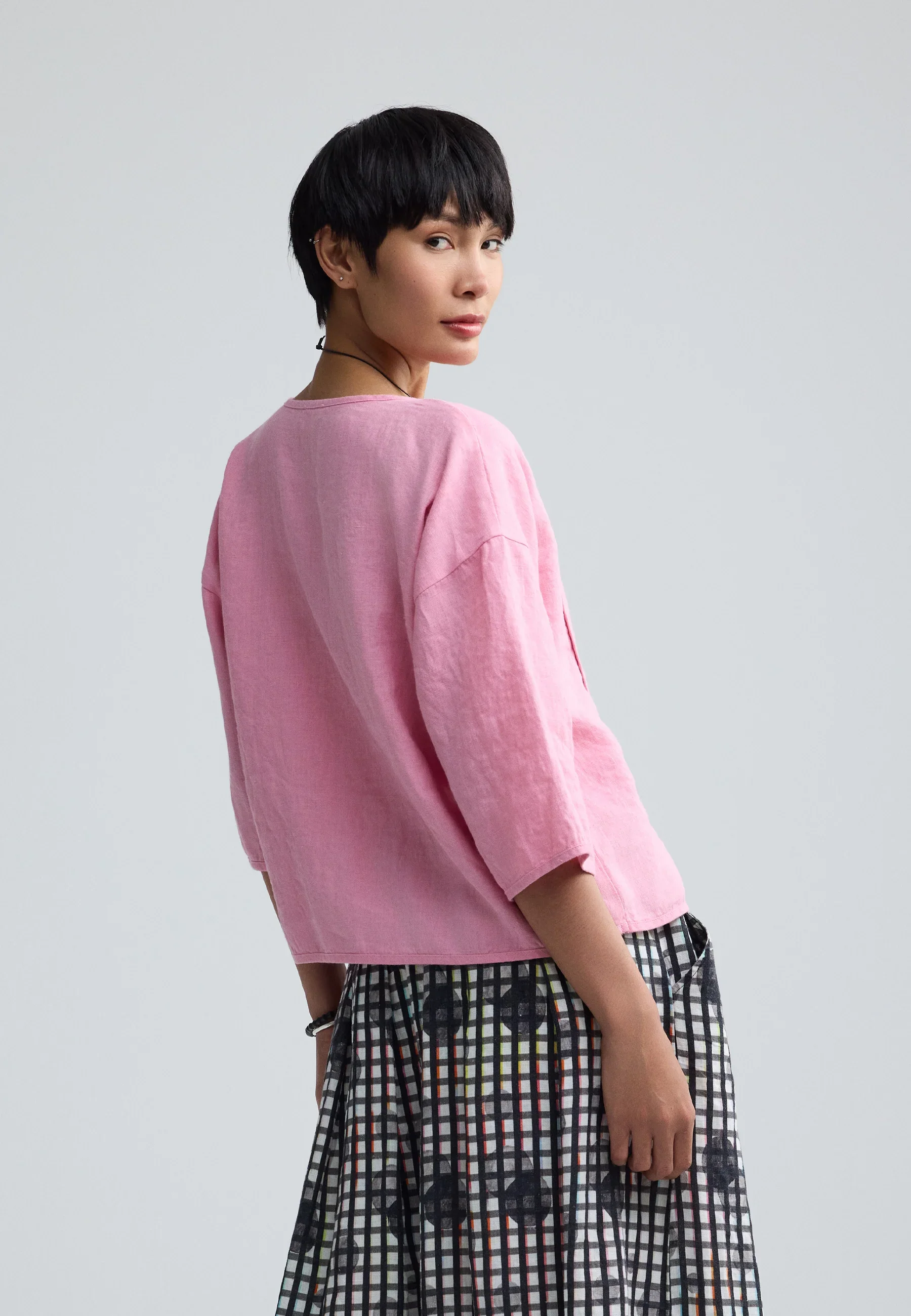  Luukaa's Solara Boxy Linen Blouse in Pale Pink