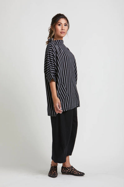 mSquared Clothing Nyla Top. Black with white pinstriping, wide mock neck, tunic length and half length sleeves.