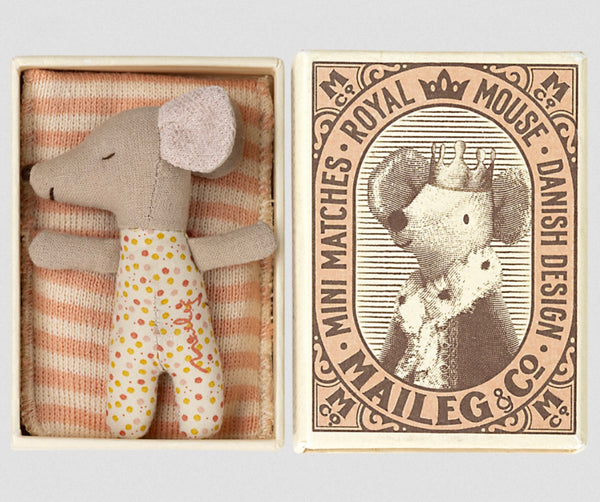 Sleepy Wakey Baby Mouse in a Matchbox / Rose