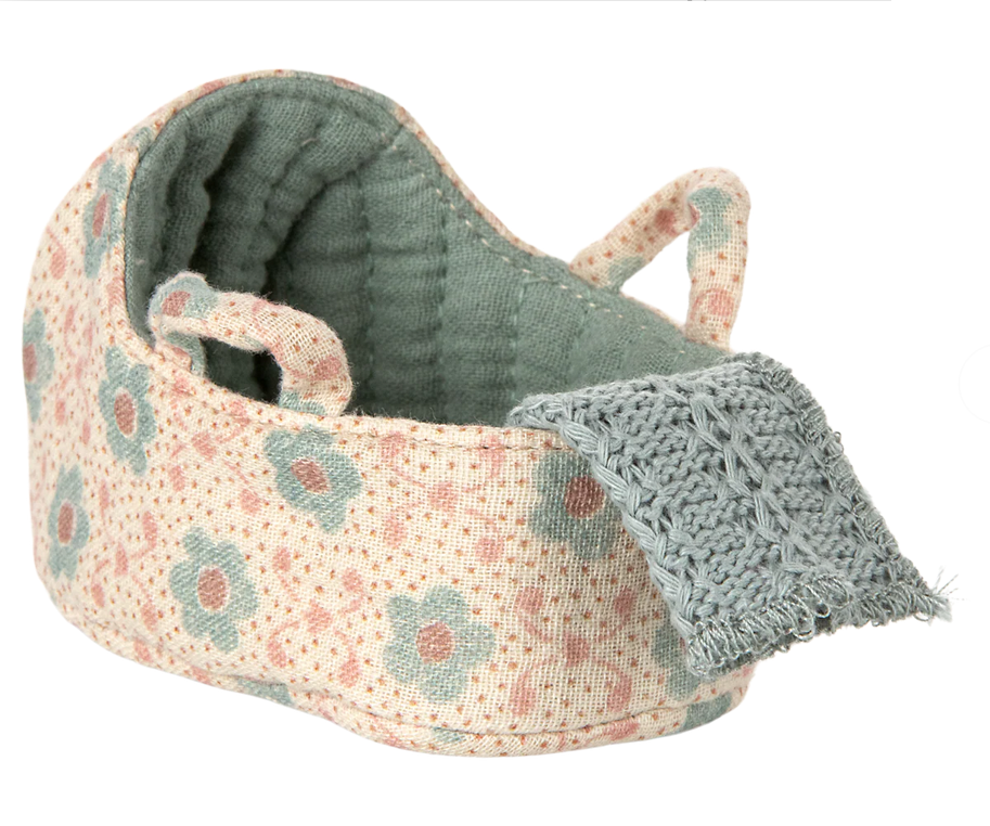 Maileg Carry Cot for Baby Mouse / Blue