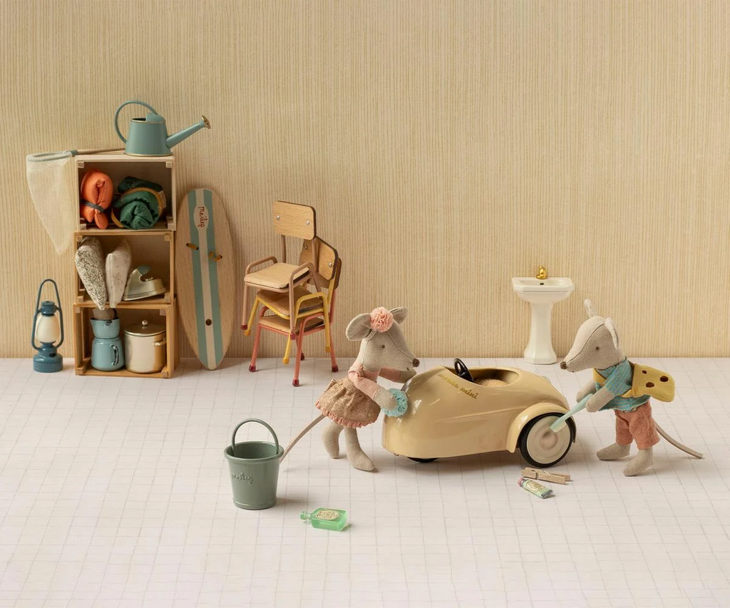 Maileg Driver Little Sister Mouse