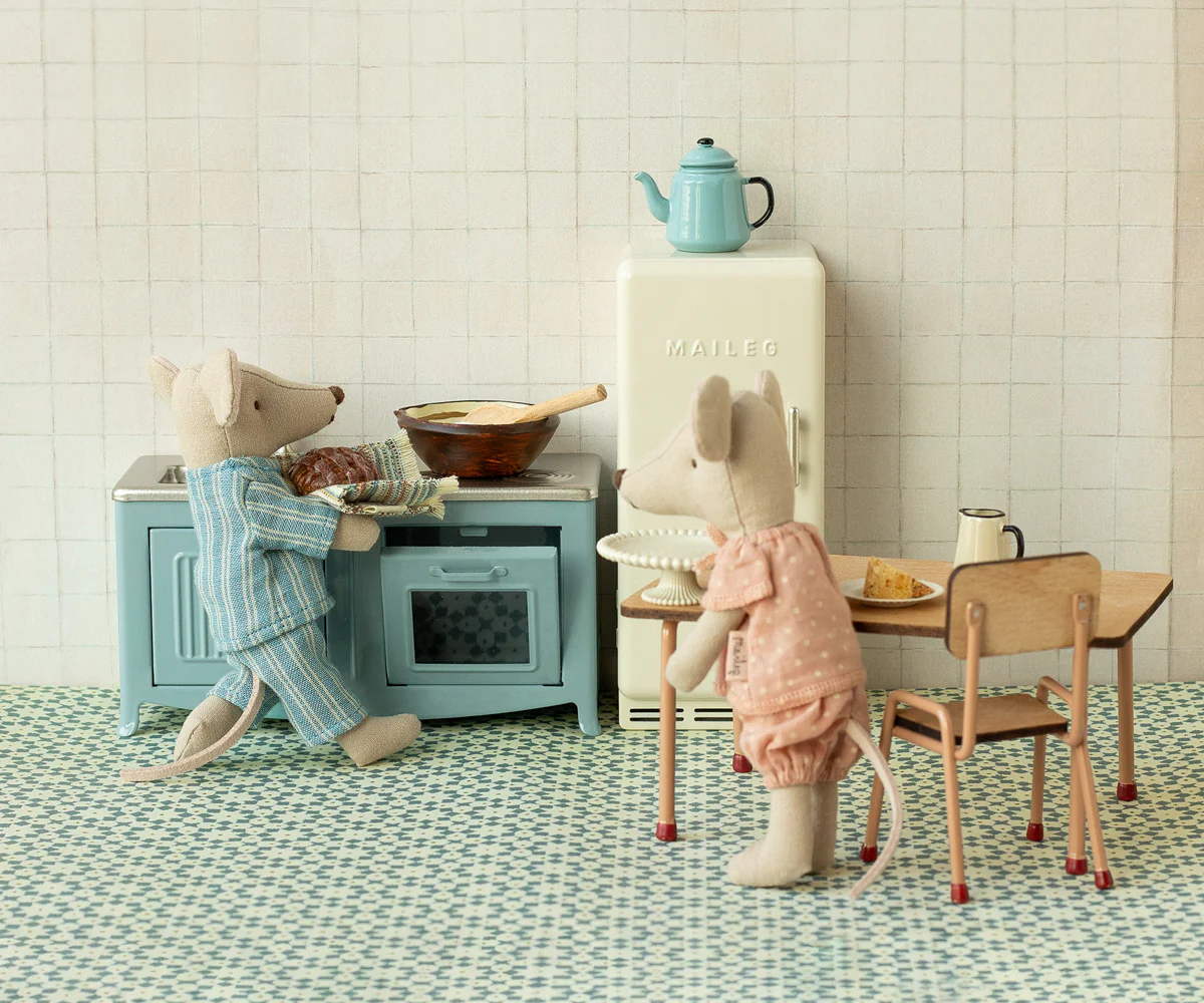 Kitchen for Mouse / Blue