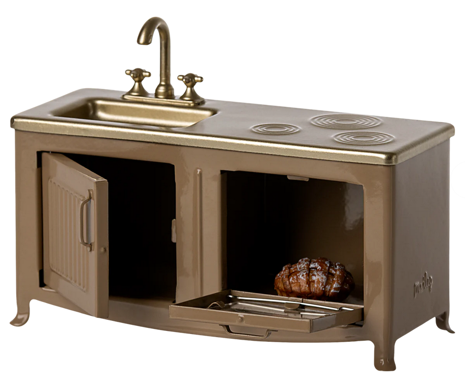 Maileg's Mouse Kitchen in Light Brown