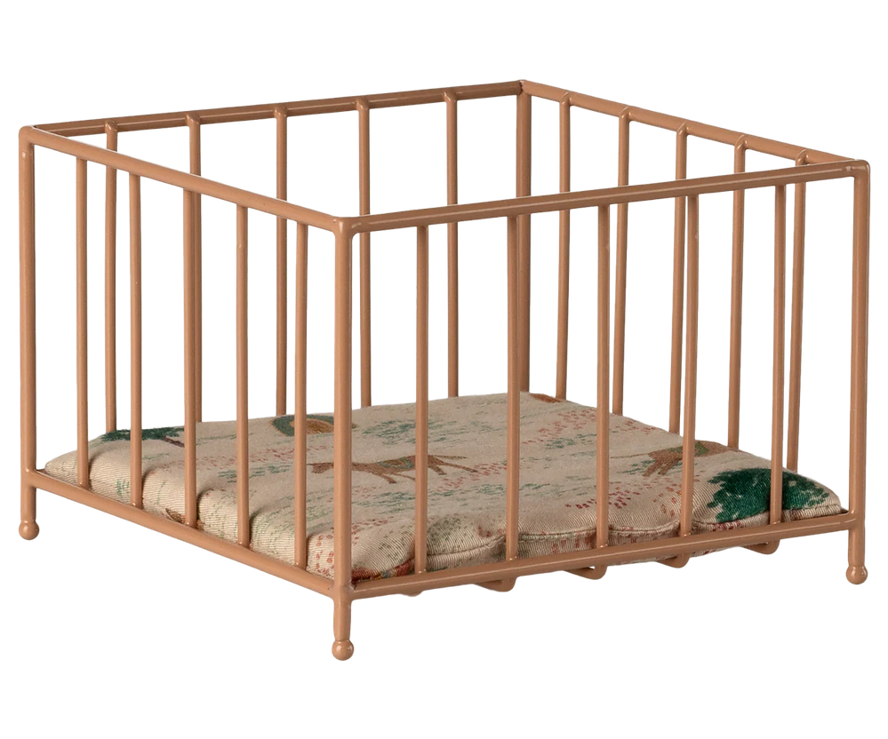 Micro Playpen / Dark Powder