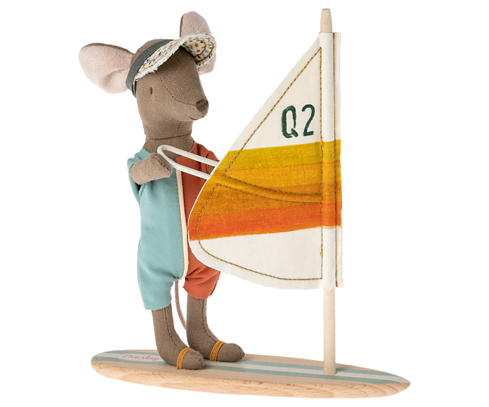 Surfer Big Brother Beach Mouse