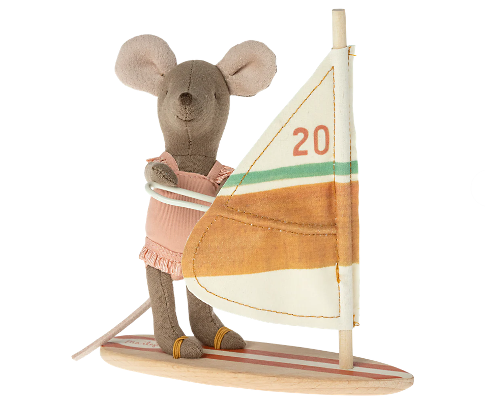 Surfer Little Sister Beach Mouse