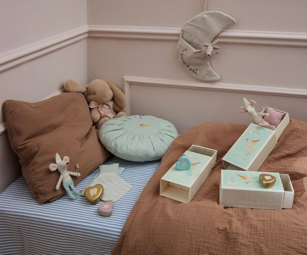 Tooth Fairy Mouse, Little Sister in Match Box