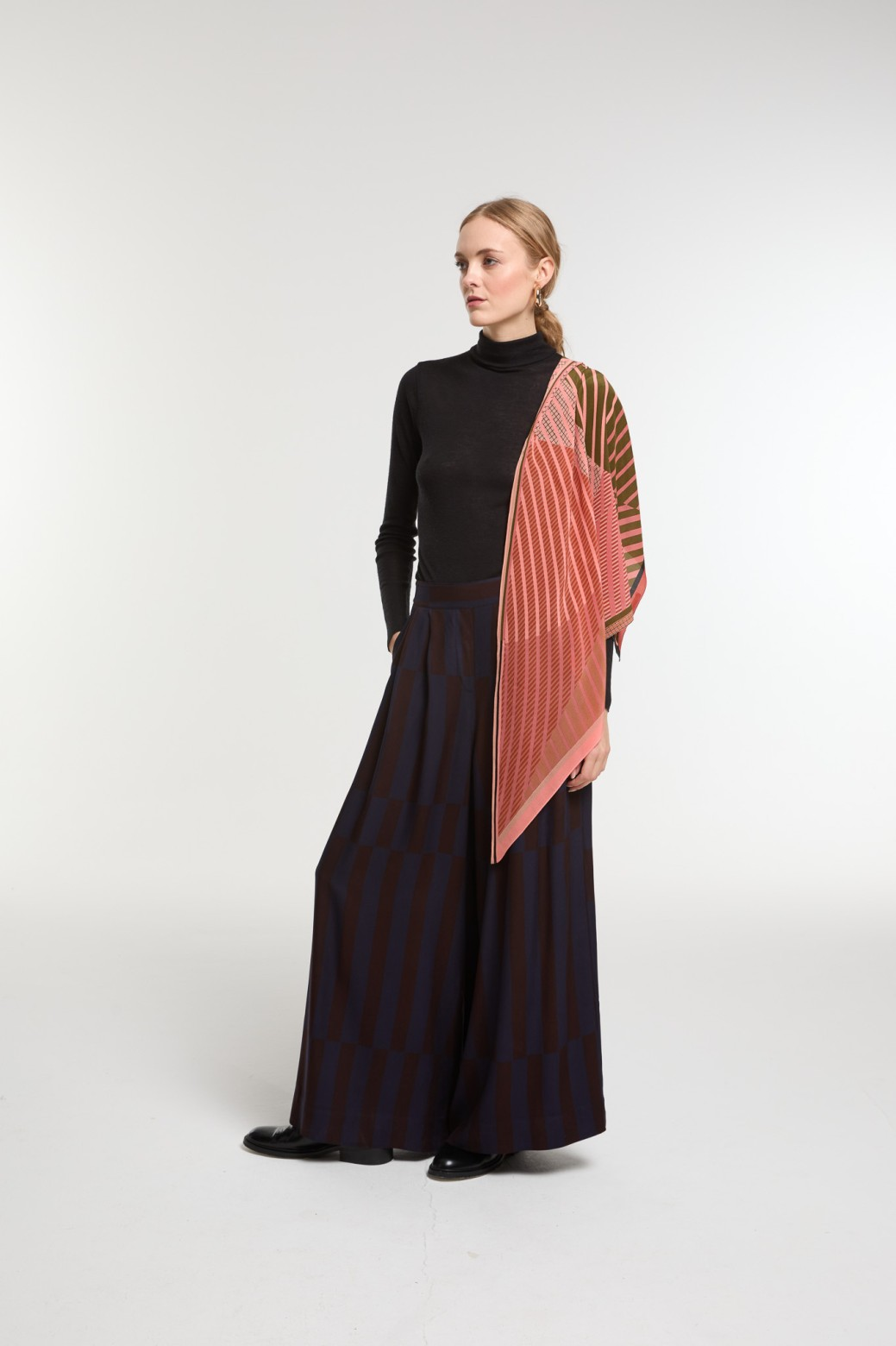  Mapoesie's Orée Scarf in Pink