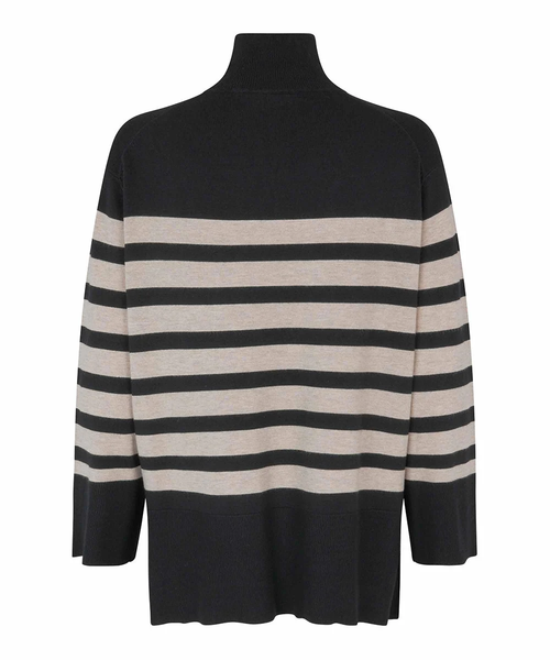 Masai's Fasoni Sweater in Black & Fog