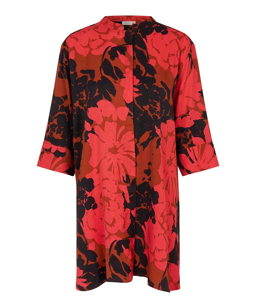 Masai Geam Button Up Tunic in Picante. Red and black floral print, half sleeves, oversized fit, tunic length.