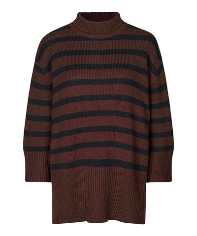 Masai Fabi Knit Sweater Coffee Bean Black Stripes. Turtleneck, rubbed cuffs, oversized fit.