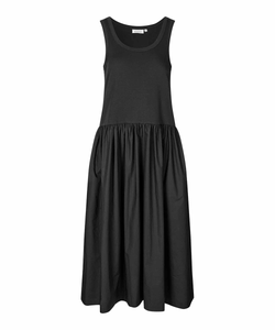 Masai's Naha Sleeveless Dress in Black