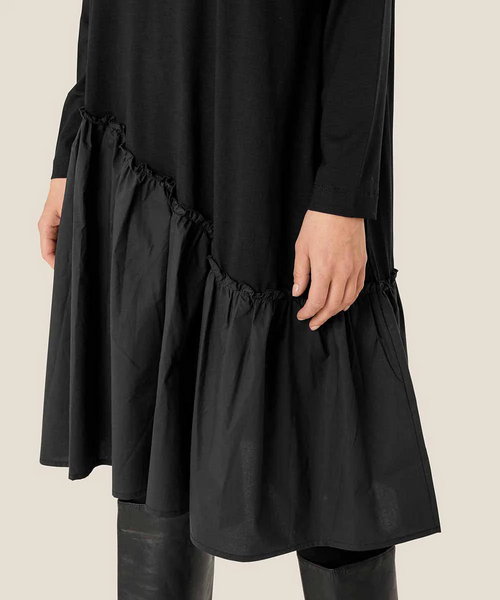 Masai Nellina Ruffle Hem Knee Length Dress Black