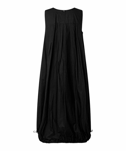 Otoba Sleeveless Dress in Black