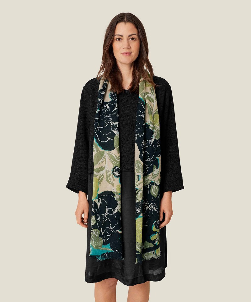 Masai Aranka Scarf in Loden Green