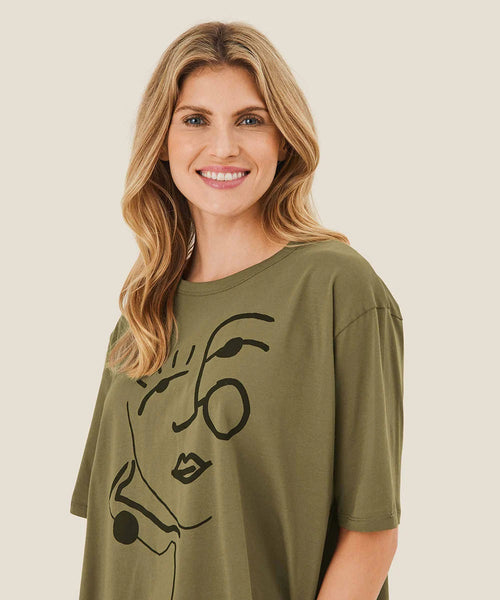 Doreann Graphic T-Shirt Capers Olive Green 