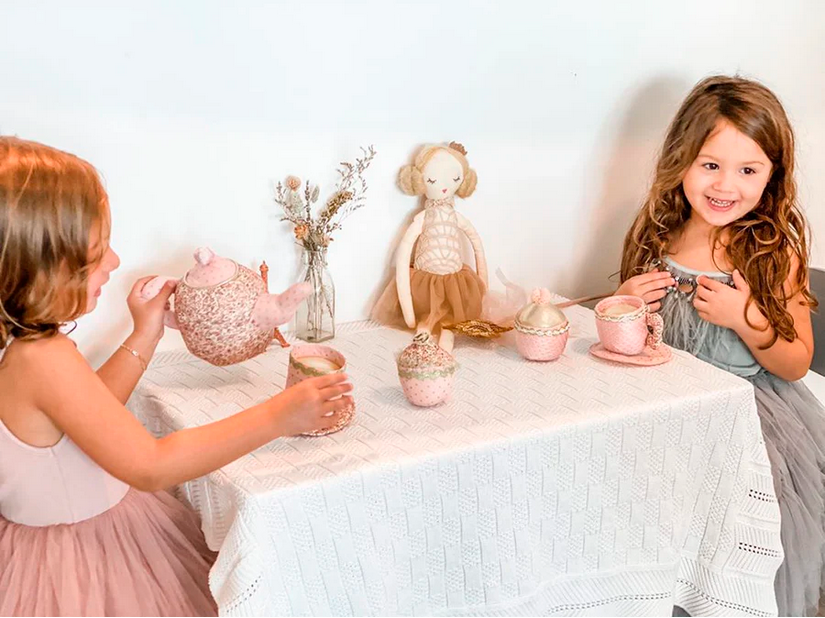 Mon Ami Floral Stuffed Tea Set