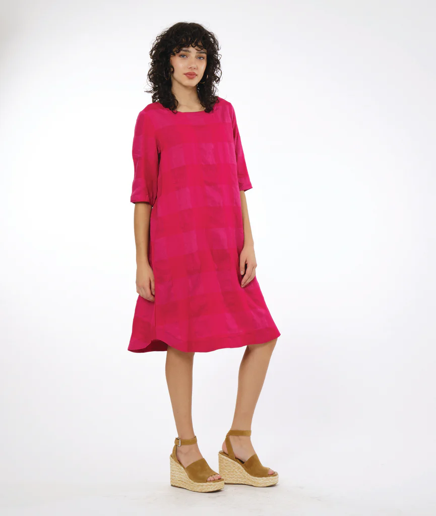Niche's Silo Dress in Berry Check