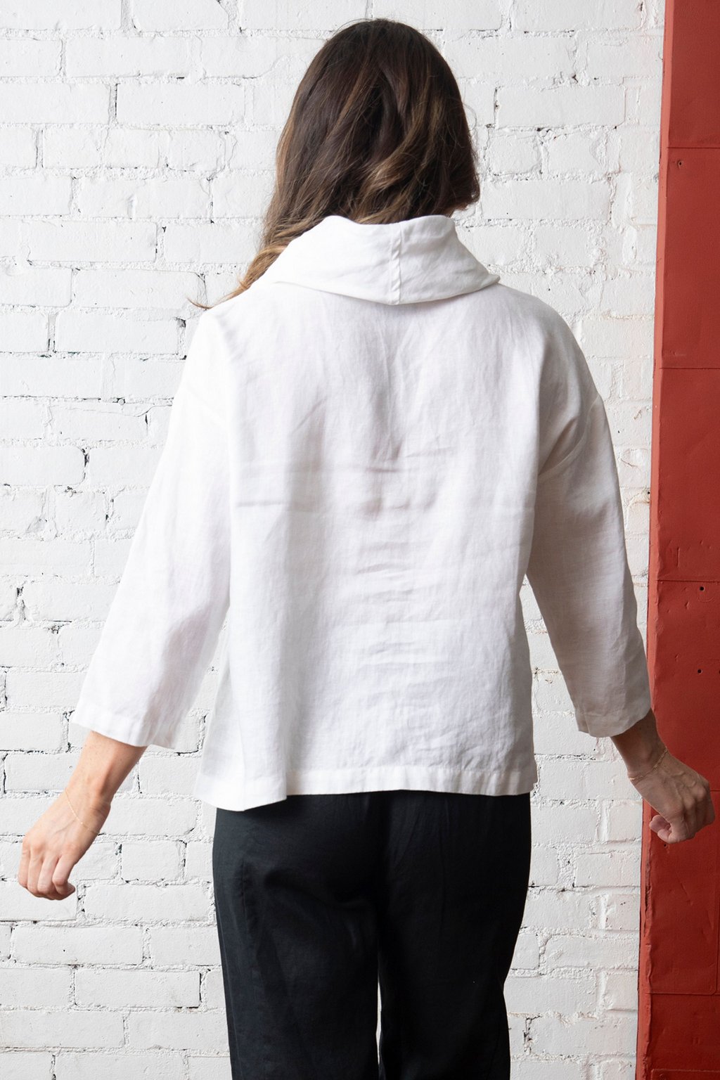 Olivia's Stay Centered Cowl Top White